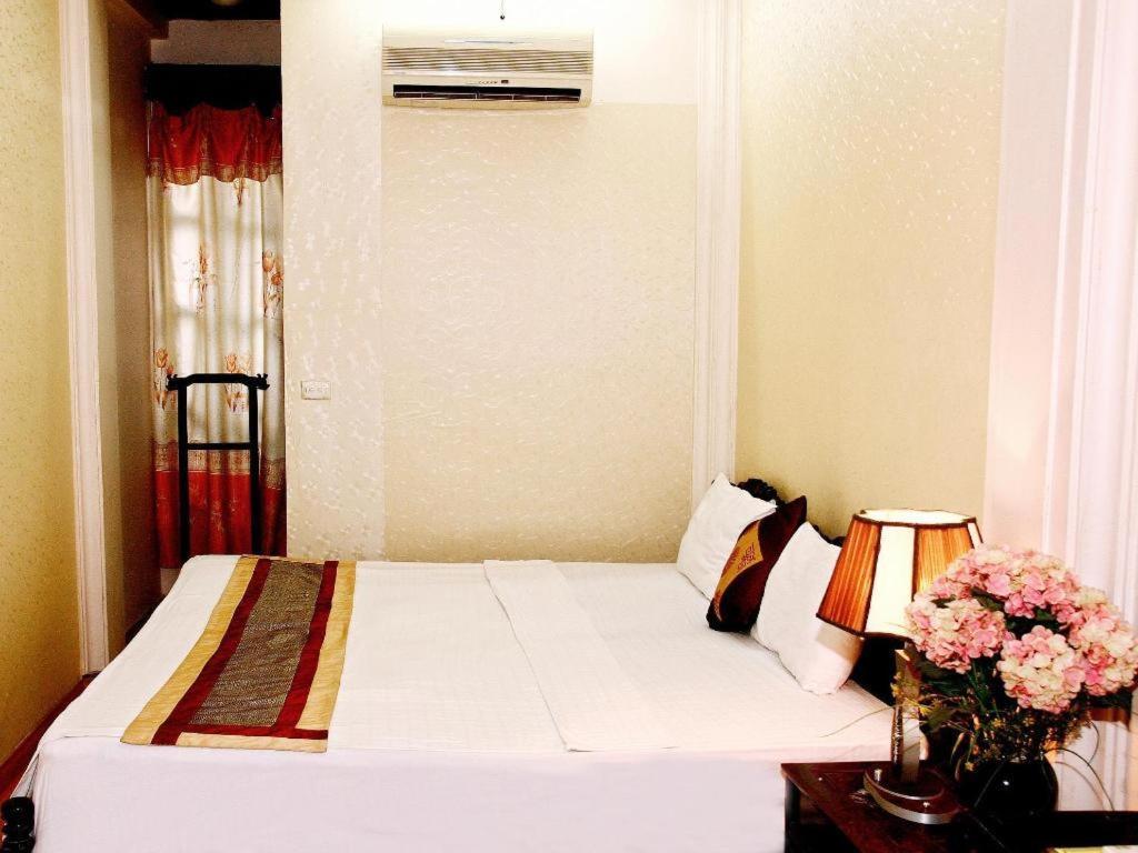 Kangaroo Hostel Hanoi Esterno foto