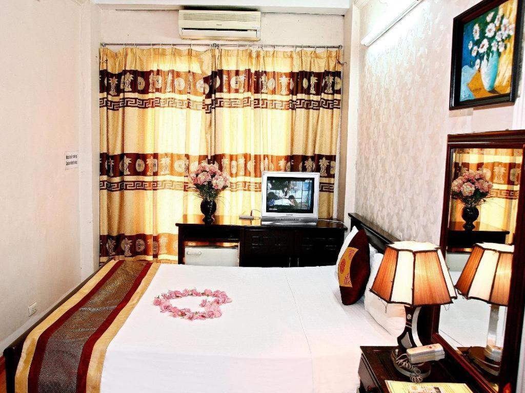 Kangaroo Hostel Hanoi Esterno foto